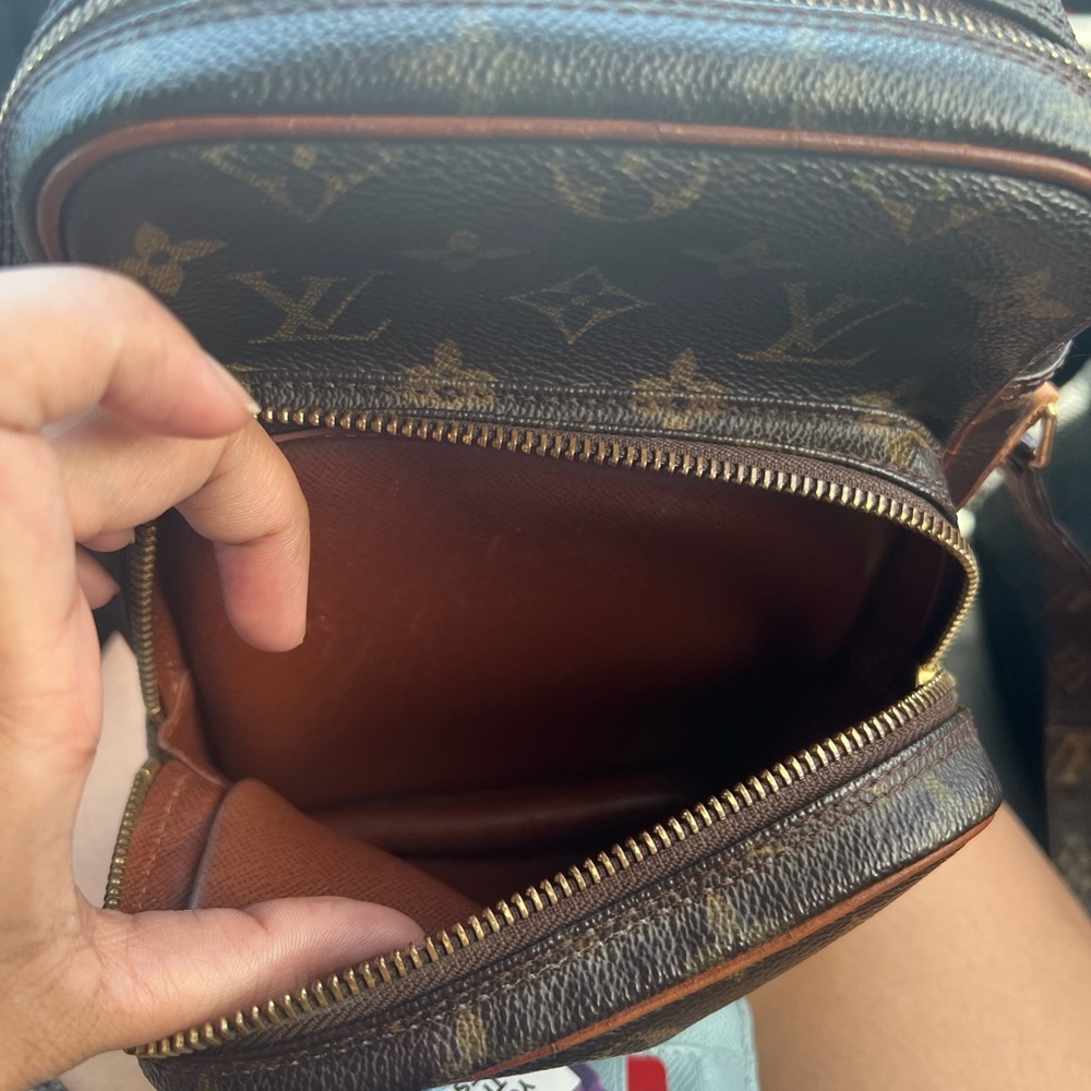 Louis Vuitton Brown Monogram Canvas Crossbody Bag with Tan Accents - Picture 7 of 16